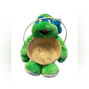 International Silver Co. 90s Teenage Mutant Ninja Turtle Leonardo Easter Basket